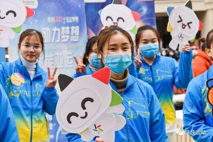 七星彩中奖4个号码，幸运的火花与生活的微光